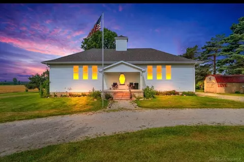 5241 S Ubly, Ubly, MI 48475