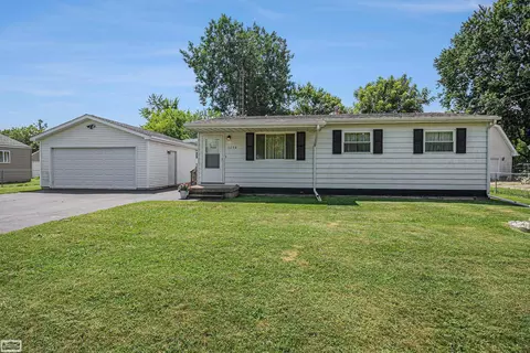 1298 Garfield, Mount Morris, MI 48458