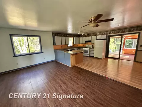 Living - 2901 E Rose City, Lupton, MI 48635 photo 3 of 4