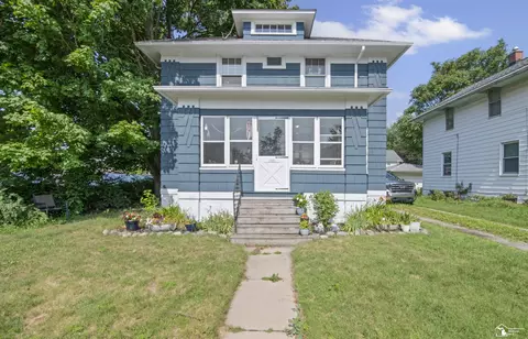 121 N Roessler, Monroe, MI 48162