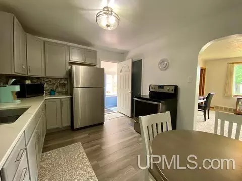 702 Empire, Ishpeming, MI 49849 photo 19