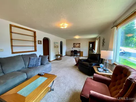 702 Empire, Ishpeming, MI 49849 photo 20