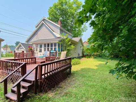 702 Empire, Ishpeming, MI 49849 photo 5