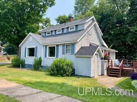 702 Empire, Ishpeming, MI 49849