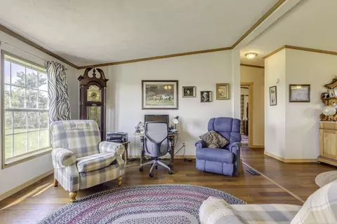 5166 Mcintyre, Clyde, MI 48049 photo 8