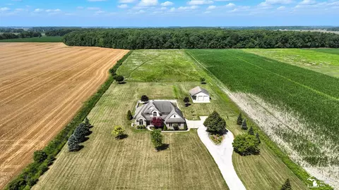 8989 Steffas Rd, Maybee, MI 48159