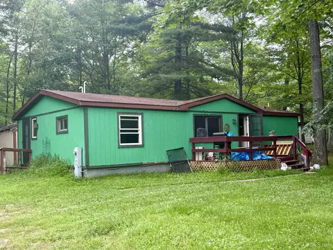 4708 North Lk, Florence, WI 54121