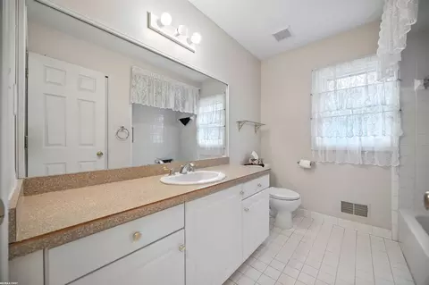 48172 Thorncroft, Macomb, MI 48044 photo 19