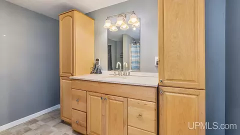 5373 18th, Escanaba, MI 49829 photo 12
