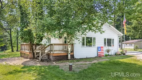 5373 18th, Escanaba, MI 49829 photo 19