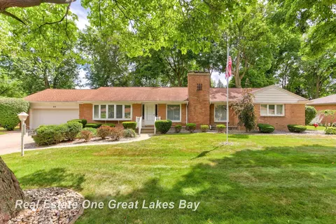 20 Shadyside, Saginaw, MI 48638