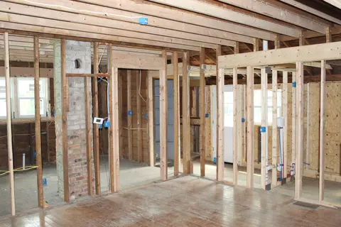 Entry Way - 4344 E Carpenter, Flint, MI 48506 photo 2 of 2