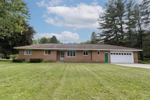 2552 E Freeland, Freeland, MI 48623