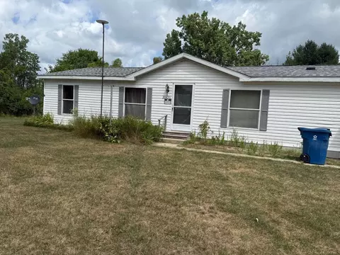 20436 Freedom, Pierson, MI 49339