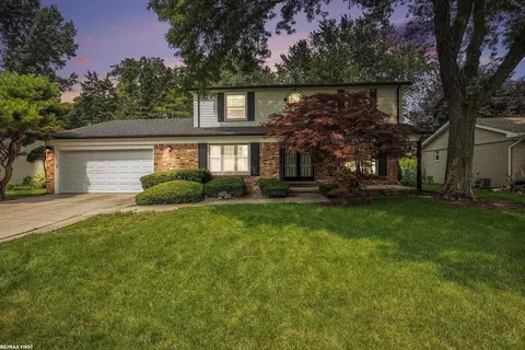 17339 Heather, Clinton Township, MI 48038