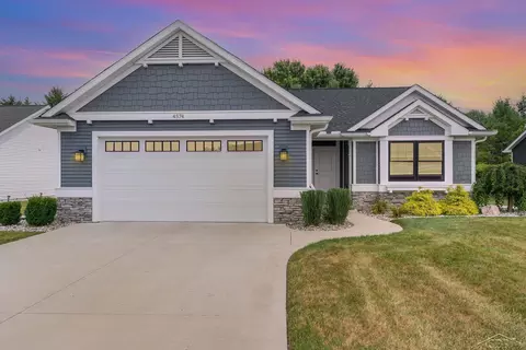 4574 E Lakecress, Saginaw, MI 48603