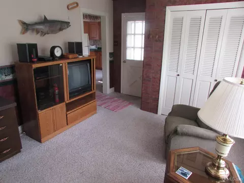 Living - 105 W W Fall, L'anse, MI 49946 photo 4 of 4