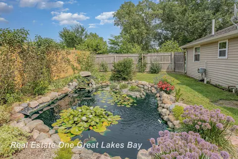 131 E 6th, Oakley, MI 48649 photo 4