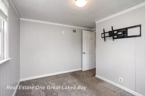 131 E 6th, Oakley, MI 48649 photo 13