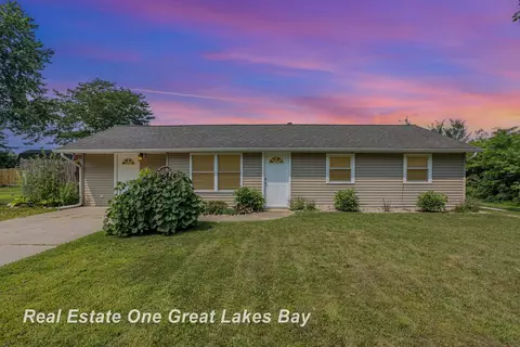131 E 6th, Oakley, MI 48649