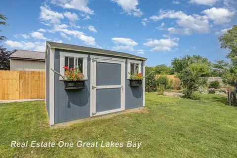 131 E 6th, Oakley, MI 48649 photo 17