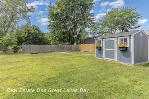 131 E 6th, Oakley, MI 48649 photo 5