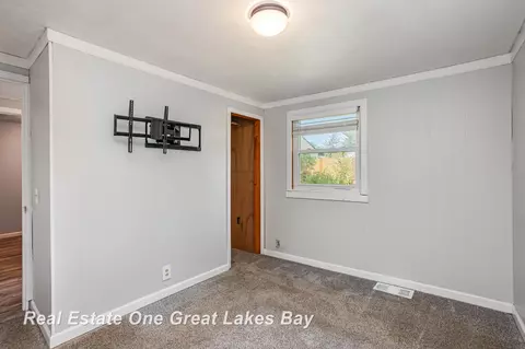 131 E 6th, Oakley, MI 48649 photo 12