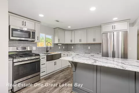 131 E 6th, Oakley, MI 48649 photo 7