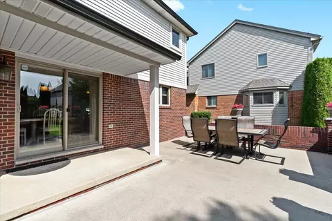 55522 Danube, Macomb, MI 48042 photo 23