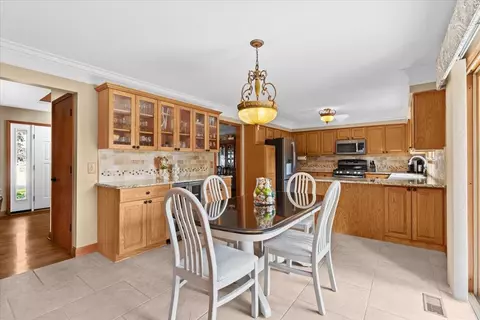 55522 Danube, Macomb, MI 48042 photo 8