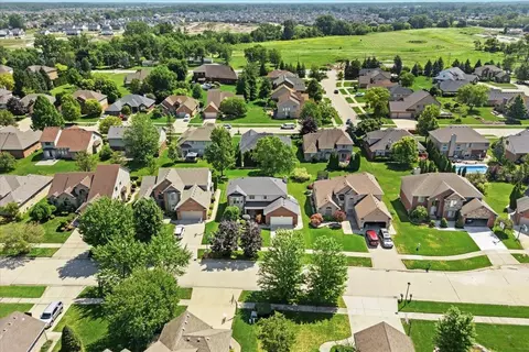 55522 Danube, Macomb, MI 48042 photo 28
