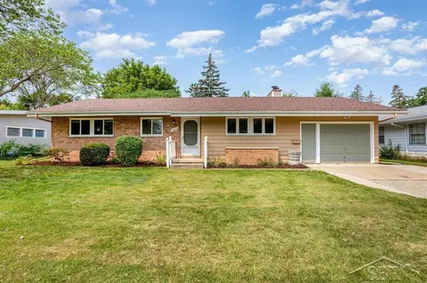 1029 E Washburn, Saginaw, MI 48602