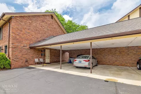 Exterior - 1750 Vernier #6, Grosse Pointe Woods, MI 48236 photo 9 of 11
