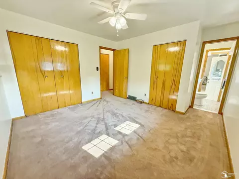 Bedroom - 11595 Grafton, Carleton, MI 48117 photo 1 of 9