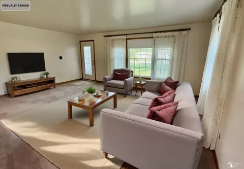 Living - 11595 Grafton, Carleton, MI 48117 photo 3 of 3