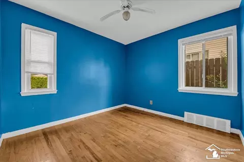 Bedroom - 17420 Valade, Riverview, MI 48193 photo 1 of 7