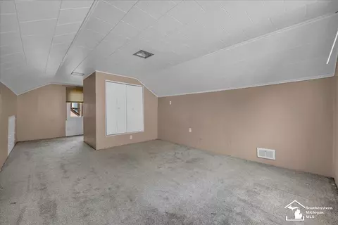 Bedroom - 17420 Valade, Riverview, MI 48193 photo 7 of 7