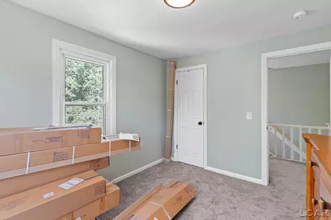 695 Budlong, Adrian, MI 49221 photo 23