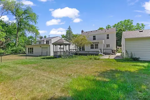 695 Budlong, Adrian, MI 49221 photo 33