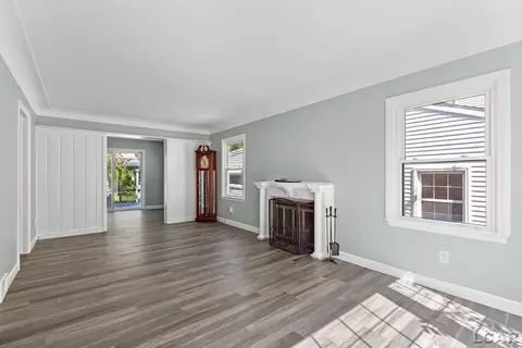 695 Budlong, Adrian, MI 49221 photo 3