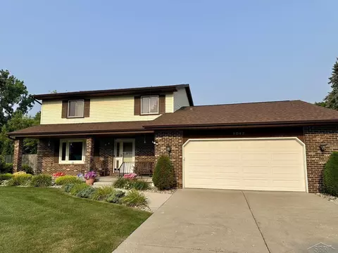 1047 N Frost, Saginaw, MI 48638