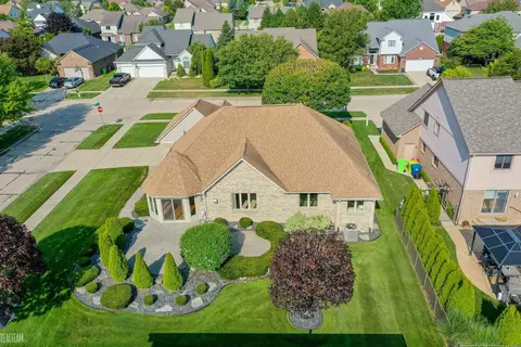 48072 Feral, Macomb, MI 48044 photo 5