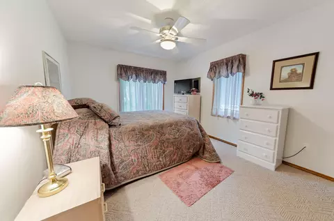 Bedroom - 1988 Salisbury, Gladwin, MI 48624 photo 8 of 9