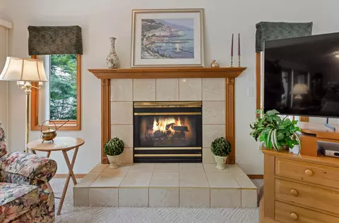 Living - 1988 Salisbury, Gladwin, MI 48624 photo 5 of 8