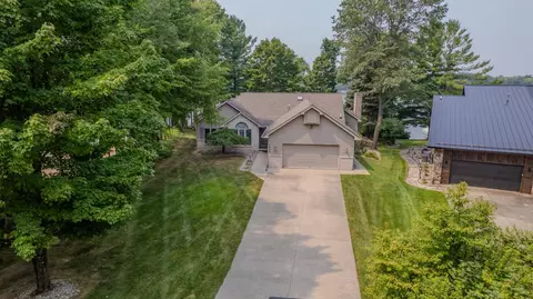 Exterior - 1988 Salisbury, Gladwin, MI 48624 photo 4 of 13