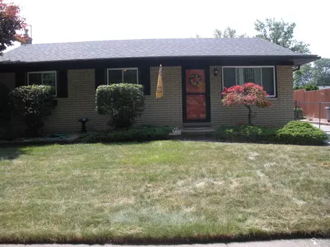 25315 Baker, Taylor, MI 48180