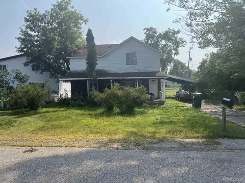 1030 Bluff, Quinnesec, MI 49876