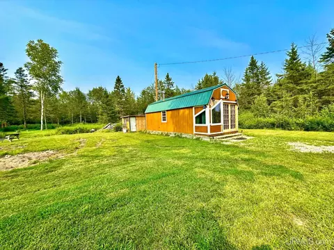 8008 Old Wilsey Bay 12th, Rapid River, MI 49878