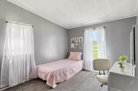 Bedroom - 10343 E Pakes, Crystal, MI 48818 photo 3 of 6