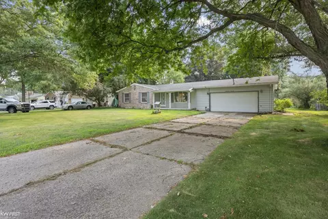 8417 Gallant Fox, Flushing, MI 48433 photo 4